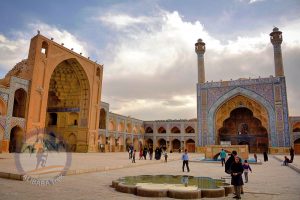 Alibabatrek Iran Travel visit iran tour Travel to Isfahan sightseeing Trip to Isfahan city tour tourism isfahan tourist attractionJameh Mosque