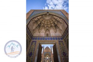 Alibabatrek Iran Travel visit iran tour Travel to kashan sightseeing Trip to kashan ity tour tourism kashan tourist attraction Agha Bozorg mosque 1