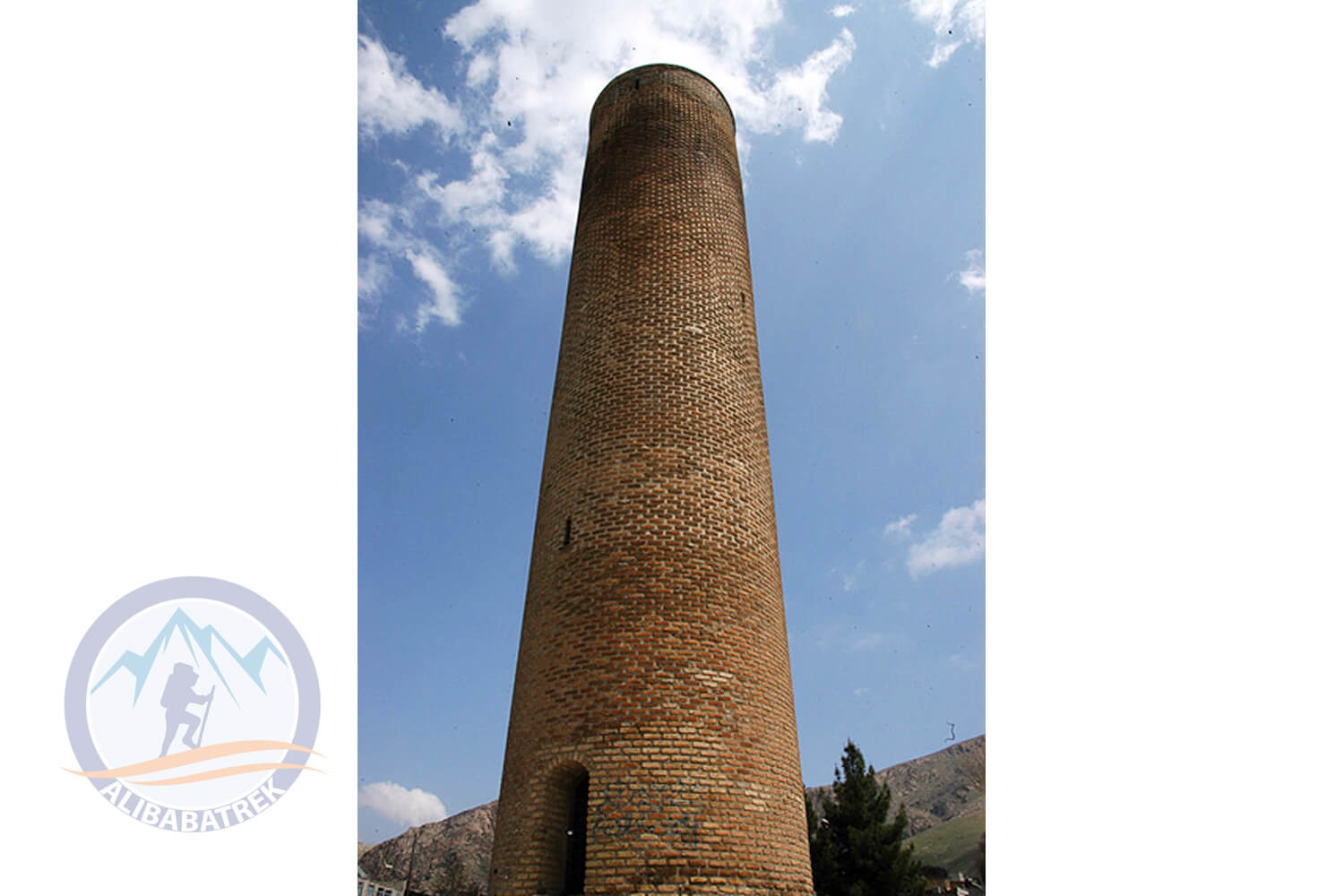 Alibabatrek iran tour packages lorestan tour visit falak ol aflak Khorramabad city map tourism tourist attraction sightseeing Places to see Brick Minaret