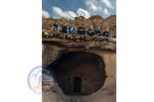 Alibabatrek iran tour kerman travel guide tours in kerman The Meymand Historical Village